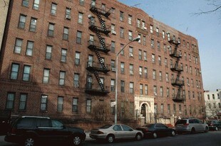 271 Hawthorne St Apartamentos