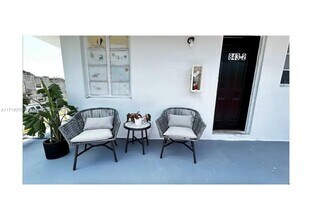 843 NW 3rd St in Miami, FL - Foto de edificio - Building Photo
