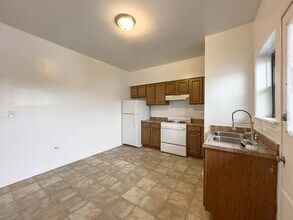 2638 N Milwaukee Ave in Chicago, IL - Building Photo - Building Photo