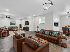 4009 Sweetbriar Dr in Garland, TX - Building Photo - Building Photo