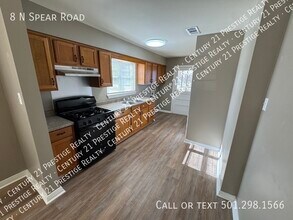 8 Spear Rd in North Little Rock, AR - Building Photo - Building Photo