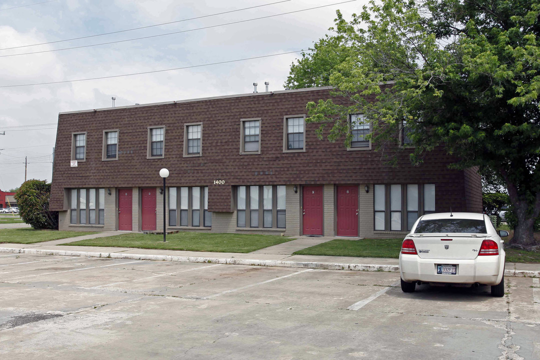 Taylor Ridge Townhomes in Norman, OK - Building Photo