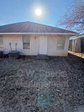 13649 Biggs St in Dallas, TX - Building Photo - Building Photo