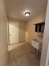 9538 North Ave in Planada, CA - Building Photo - Building Photo