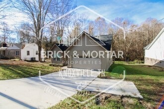 4819 McCloud Rd in Knoxville, TN - Building Photo - Building Photo