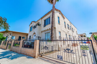 6148 Dennison St in Los Angeles, CA - Building Photo - Building Photo