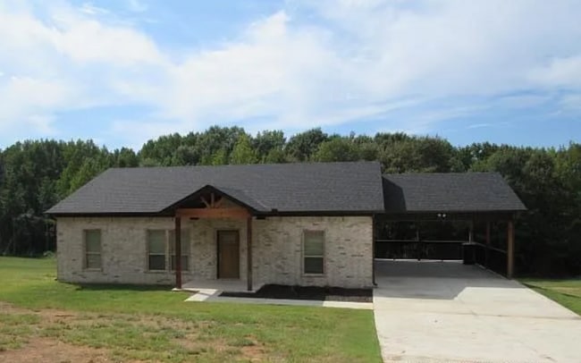 property at 118 Union Rd