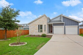 11708 American Mustang Lp in Manor, TX - Building Photo - Building Photo