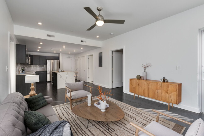 property at 3116 W End Cir