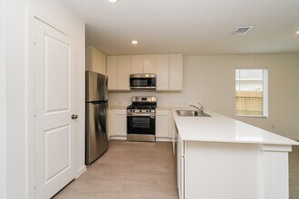 442 Southern Magnolia Wy in Magnolia, TX - Building Photo - Building Photo