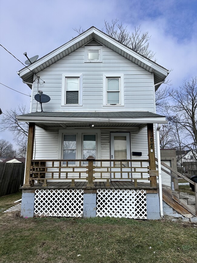 property at 1007 Cole Ave