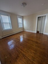 69 Webb St, Unit 1 in Hamden, CT - Building Photo - Building Photo