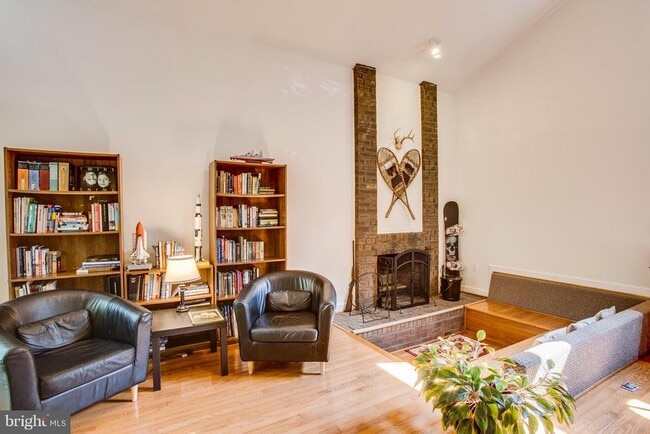 property at 10108 Quayle Ct