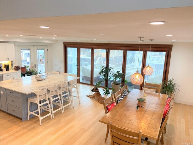 40 Trenton Ave in East Atlantic Beach, NY - Building Photo - Building Photo