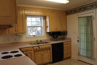 5139 Granada St in Lake Park, GA - Building Photo - Building Photo