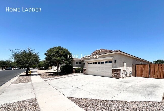 2936 E Tonto Dr in Gilbert, AZ - Building Photo - Building Photo