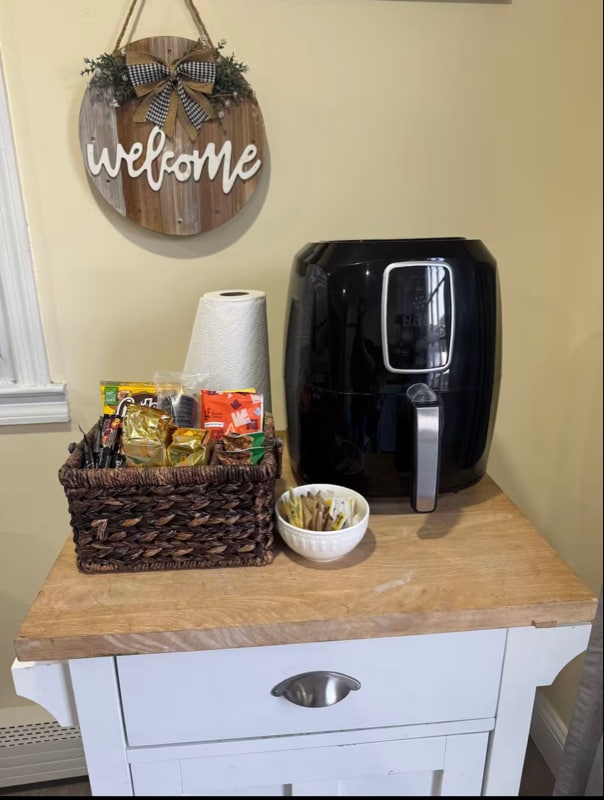 9 Collingswood Dr in Shirley, NY - Foto de edificio - Building Photo