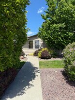 703 E Manitoba Ave in Ellensburg, WA - Building Photo