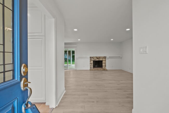 property at 2248 Drayton Ave