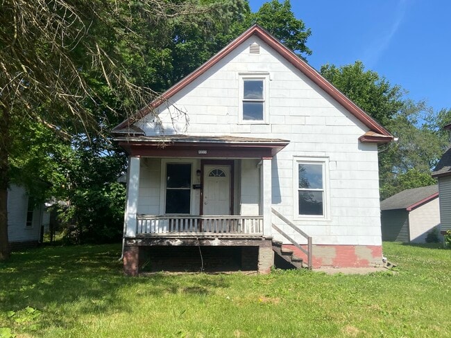 property at 1222 Chandler St