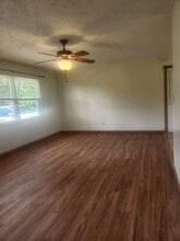 1605 Woodrow Dr in Knoxville, TN - Foto de edificio - Building Photo