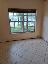 8123 San Carlos Cir in Tamarac, FL - Building Photo - Building Photo