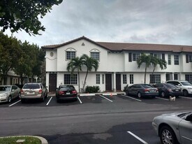 4182 Napoli Lake Dr in West Palm Beach, FL - Building Photo