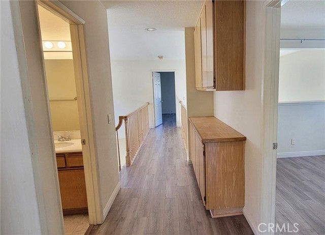24687 Cll Largo in Calabasas, CA - Building Photo - Building Photo