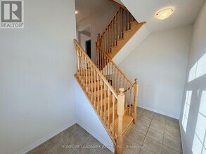 35 Hyacinth St in Markham, ON - Building Photo - Building Photo