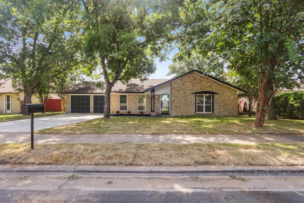 9807 Kendal Dr in Austin, TX - Building Photo