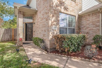 16418 Pademelon Dr in Sugar Land, TX - Building Photo - Building Photo