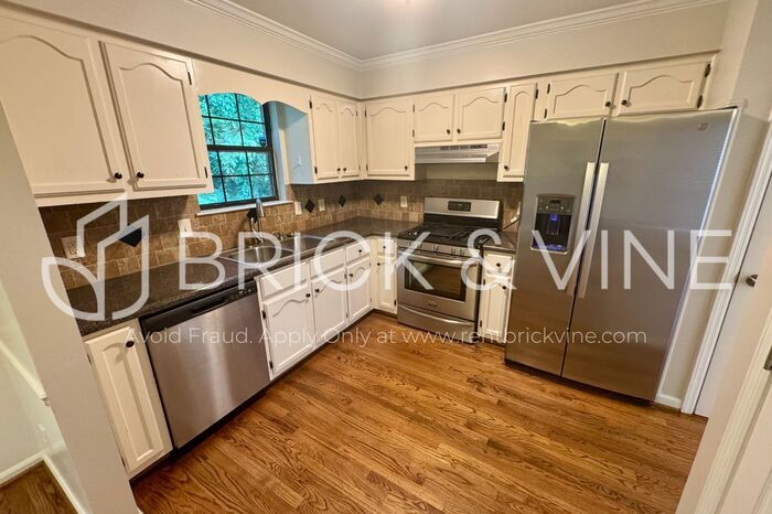 1116 Sequoia Trail in Alabaster, AL - Building Photo