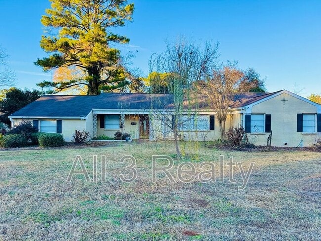 property at 2767 Biltmore Ave