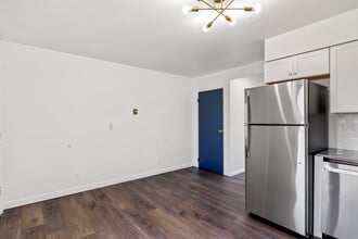 The Meadows Student Housing: Newly Renovated in Geneseo, NY - Building Photo - Building Photo