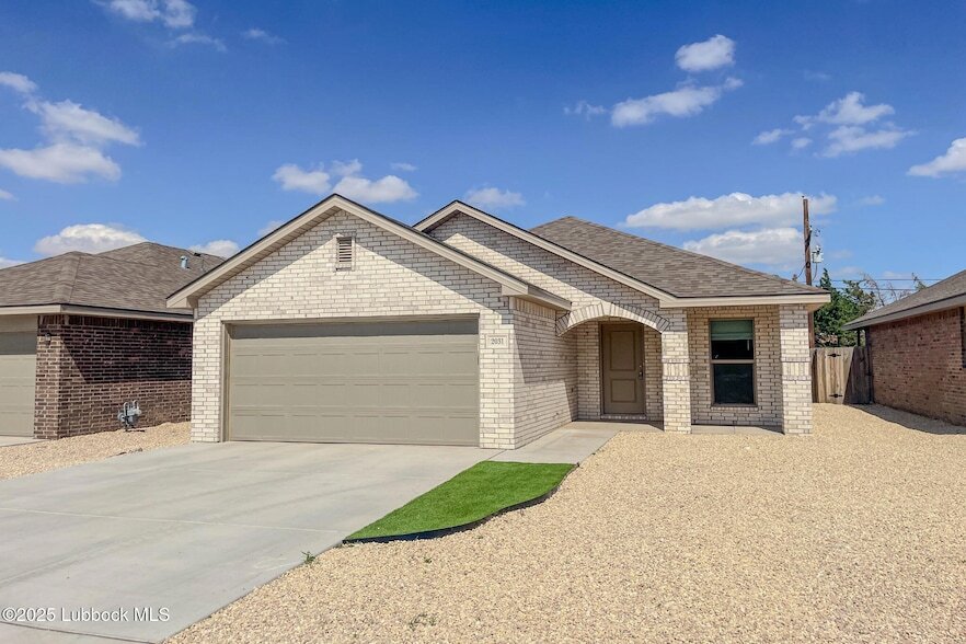 2031 Kenwood Ave in Lubbock, TX - Building Photo
