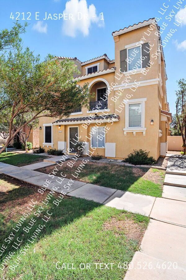 property at 4212 E Jasper Dr