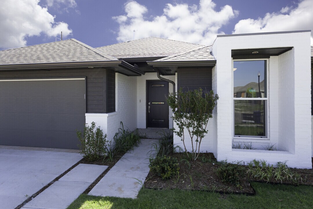 14620 Brinklee Way in Oklahoma City, OK - Building Photo