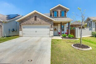 617 Presidio St in Aubrey, TX - Building Photo