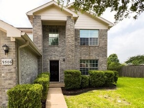 9506 Tree Sparrow Ln in Houston, TX - Building Photo - Building Photo
