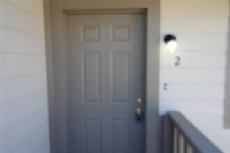 316 Falcon Ct in Norman, OK - Building Photo - Building Photo