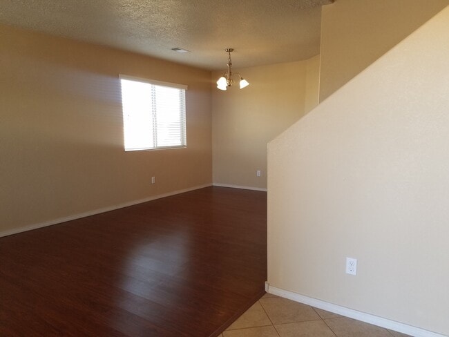 700 Desert Senna Ave SW in Los Lunas, NM - Building Photo - Building Photo