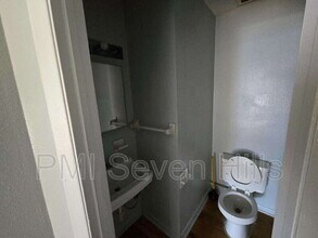 2325 W Pensacola St in Tallahassee, FL - Building Photo - Building Photo