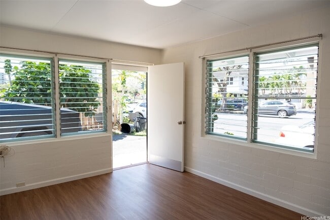 property at 1340 Wilder Ave