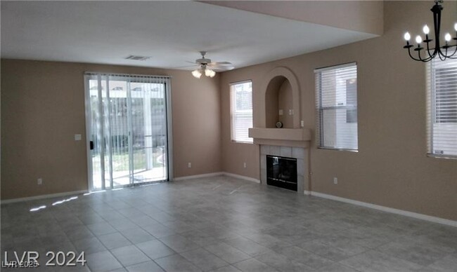 8917 Picket Fence Ave in Las Vegas, NV - Building Photo - Building Photo