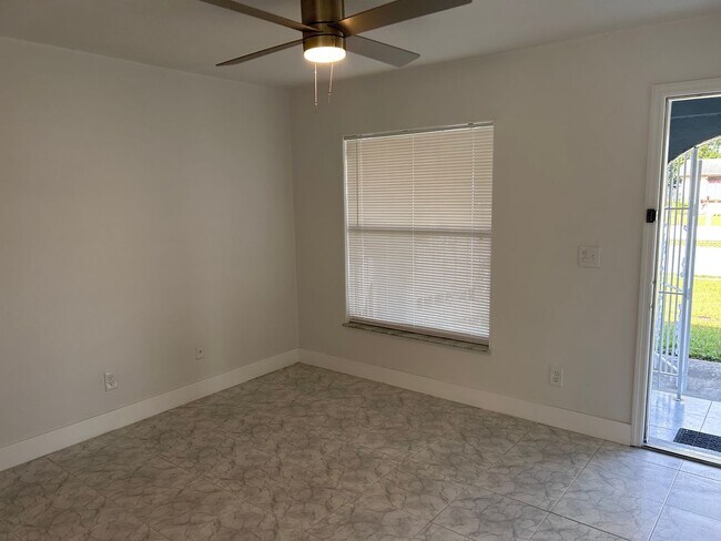 662 Marot St in Orlando, FL - Building Photo - Building Photo