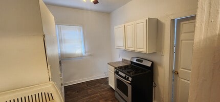 2301 Burkett St in Houston, TX - Foto de edificio - Building Photo