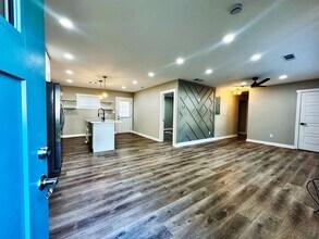 1426 Bluefield Dr SW in Atlanta, GA - Building Photo - Building Photo