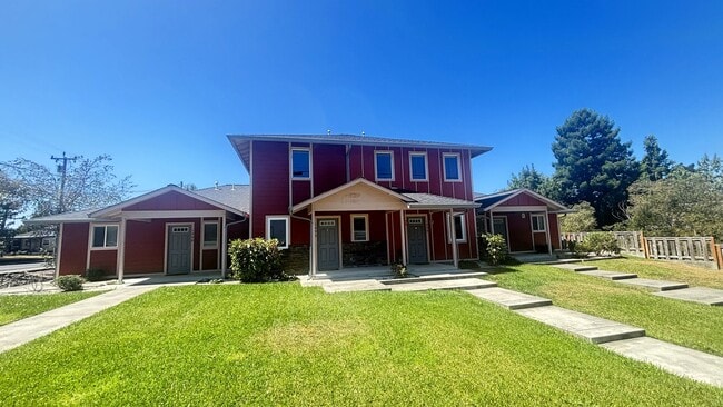 property at 1492-1498 Rohnerville Rd