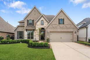 28344 Woodsons Forest Dr in The Woodlands, TX - Building Photo