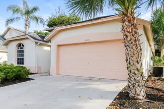 13077 Meadowbreeze Dr in Wellington, FL - Building Photo - Building Photo